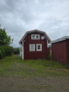 Little Red House in the Prairie, Uddevalla